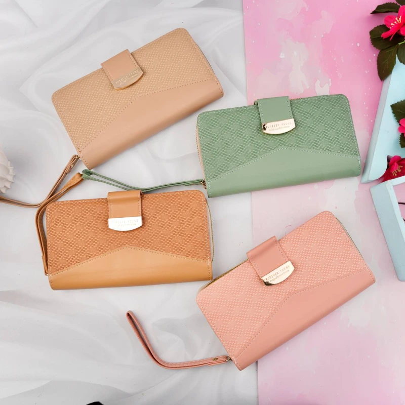 228-46 (1) کیف پول زنانه بند دار وارداتی