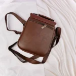 کیف دوشی قفلی مردانه سایز کوچک