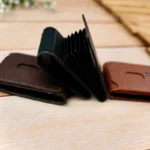 جاکارتی ایستاده آکاردئونی مردانه