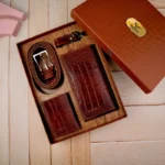 ست چهار تیکه سنگی کیف پول جاکارتی جاکلیدی کمربند رنگ عسلی