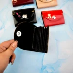 جاکارتی آکاردئونی لب گرد ورنی