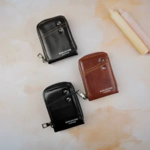 جاکارتی دورزیپ ایستاده پرچی