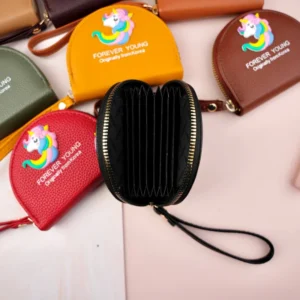 جاکارتی نیم گرد آکاردئونی بنددار