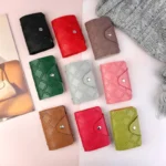 جاکارتی طلق دار وکیومی