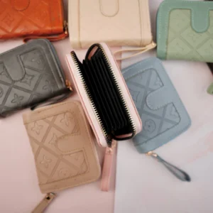 جاکارتی آکاردئونی زنانه بنددار