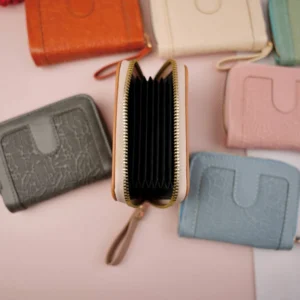 جاکارتی آکاردئونی زنانه بنددار