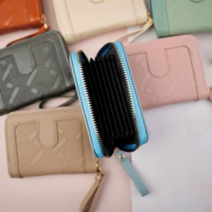 جاکارتی آکاردئونی زنانه بنددار