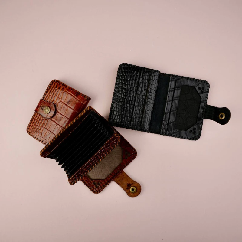 جاکارتی آکاردئونی دکمه دار سنگی چرم