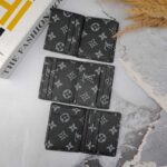 کیف پول کتابی لویی ویتون درشت