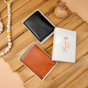 جاکارتی کتابی دو برگ چرم
