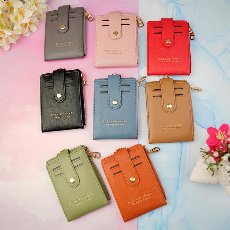 جاکارتی پشت آلبوم ایستاده جاکارتی پشت آلبوم ایستاده