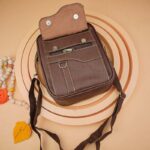 کیف دوشی مردانه لب بر